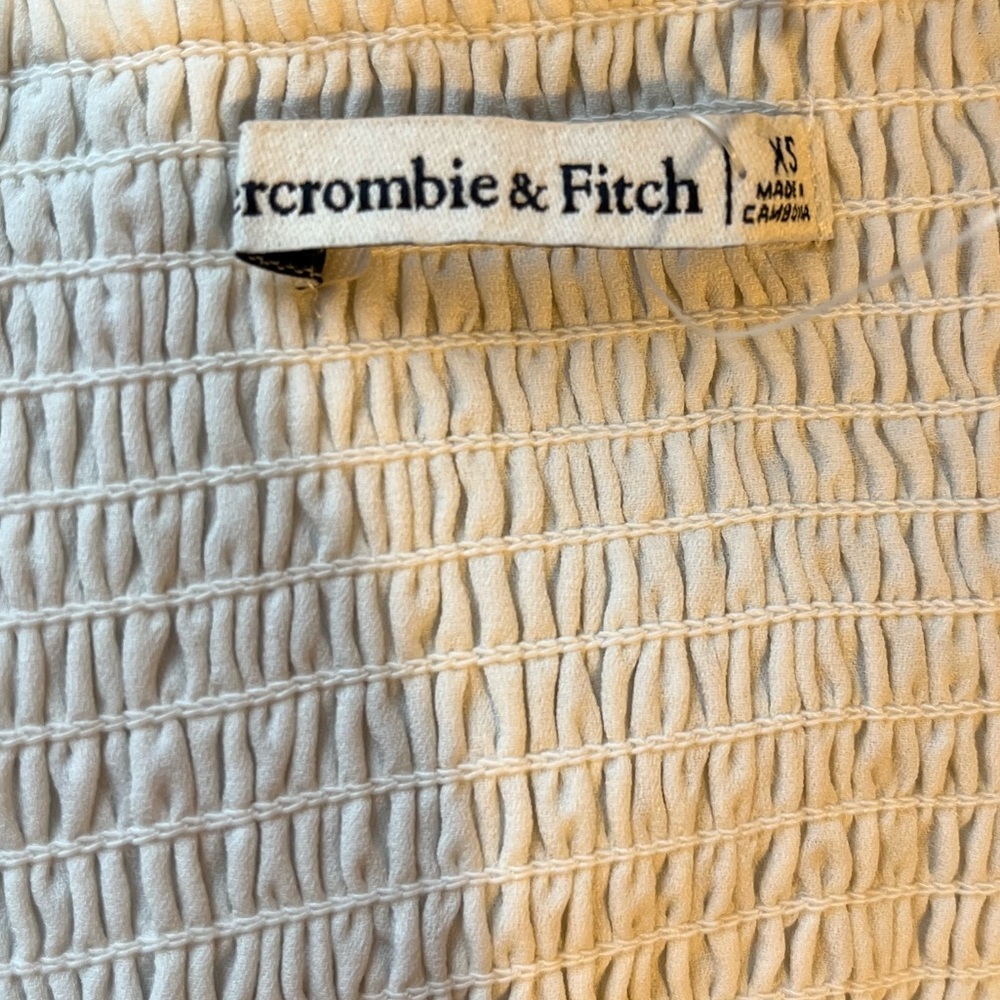 Abercrombie Twist Front Flutter Sleeve Top - image 5